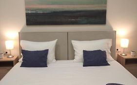 Marinos Suites